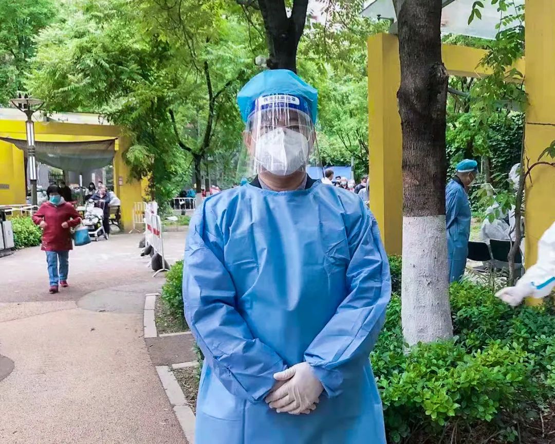 律师