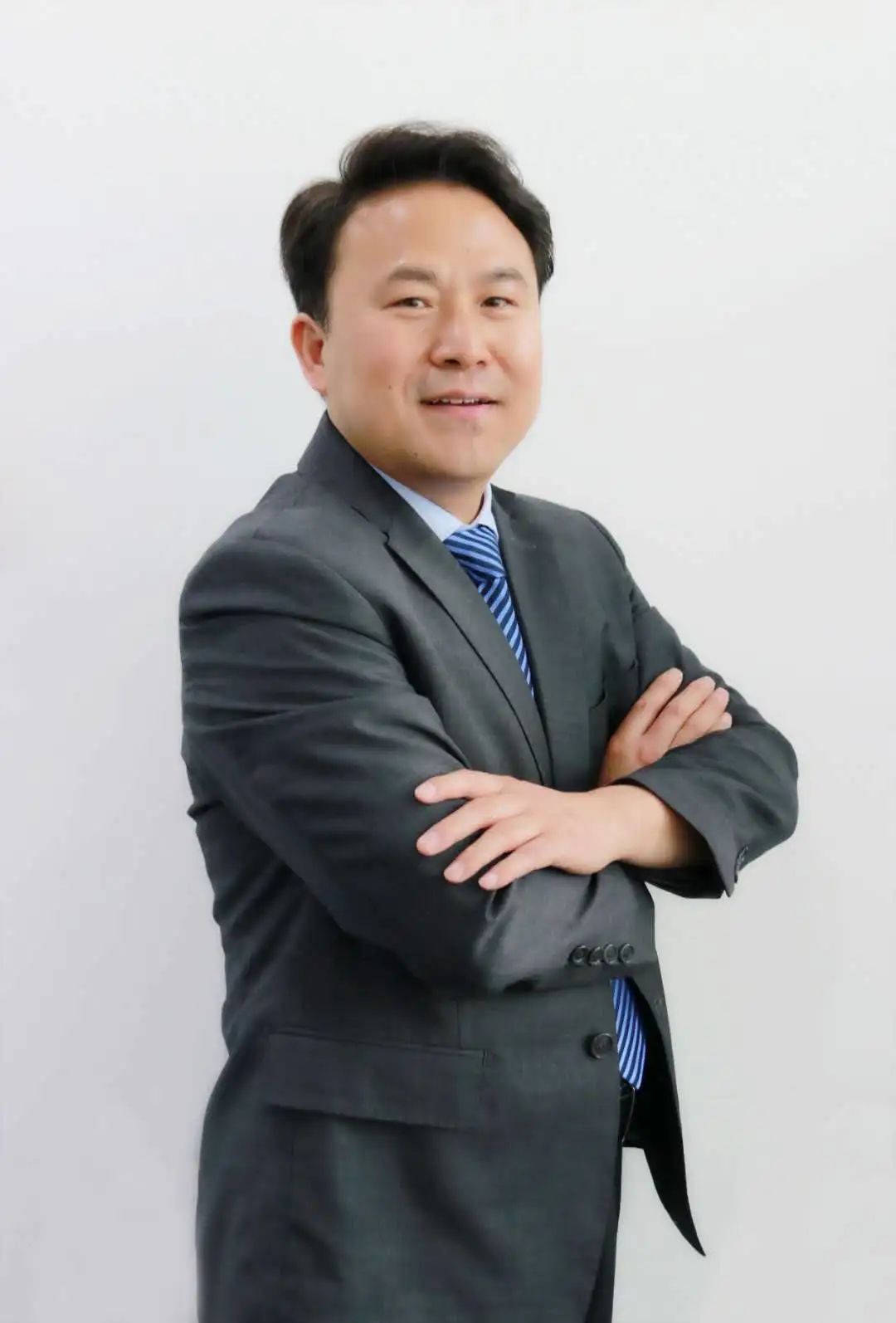 胡正权 胡正权