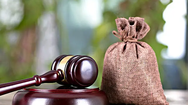 2022年刑事犯罪到底要不要找律师？